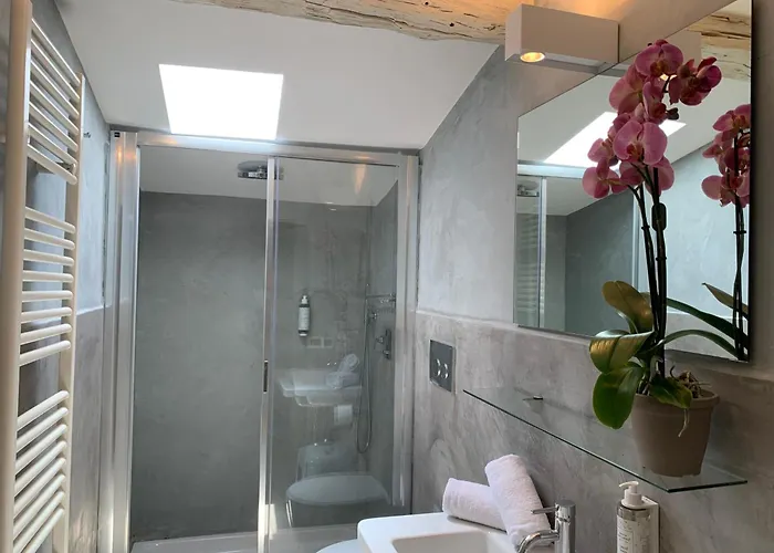 Torre Dei Lambertini Windows On Piazza Del Campo - Residenza D'epoca Apartmán *