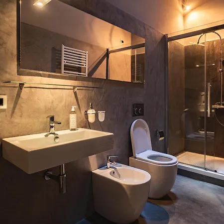 Torre Dei Lambertini Windows On Piazza Del Campo - Residenza D'epoca