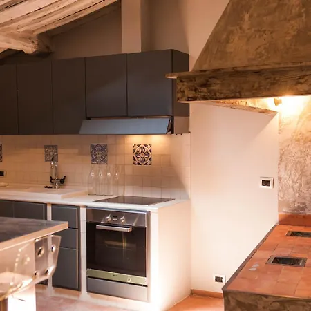 Torre Dei Lambertini - Su Piazza Del Campo Apartamento Siena