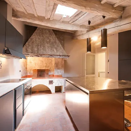 Torre Dei Lambertini Windows On Piazza Del Campo - Residenza D'epoca Apartamento Siena