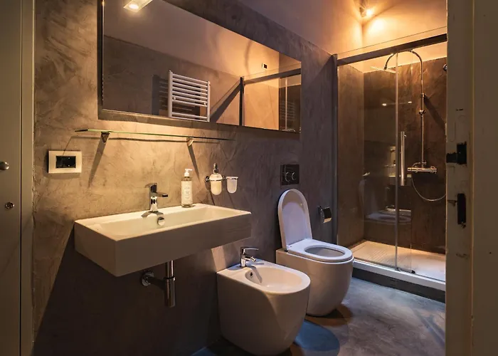 Torre Dei Lambertini Windows On Piazza Del Campo - Residenza D'epoca