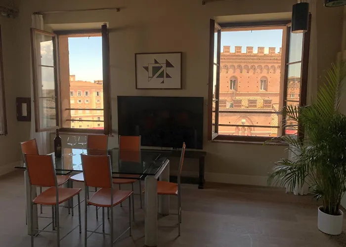 Apartment Torre Dei Lambertini Windows On Piazza Del Campo - Residenza D'epoca *