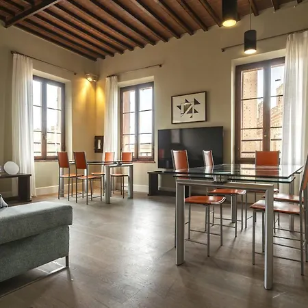 Apartment Torre Dei Lambertini Windows On Piazza Del Campo - Residenza D'epoca Siena