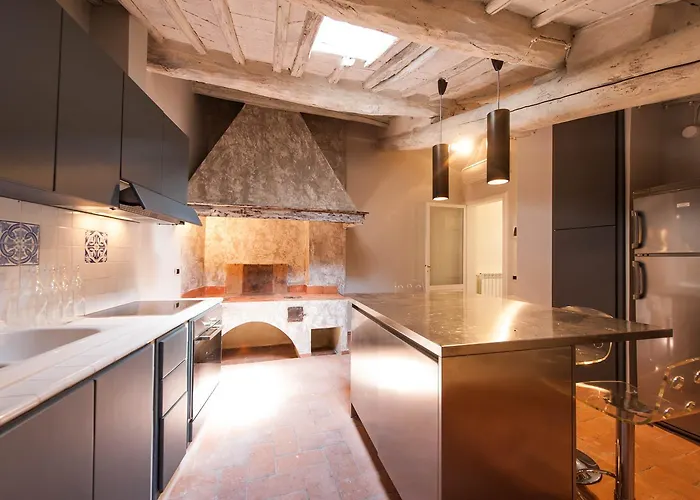 Torre Dei Lambertini Windows On Piazza Del Campo - Residenza D'epoca Apartamento Siena